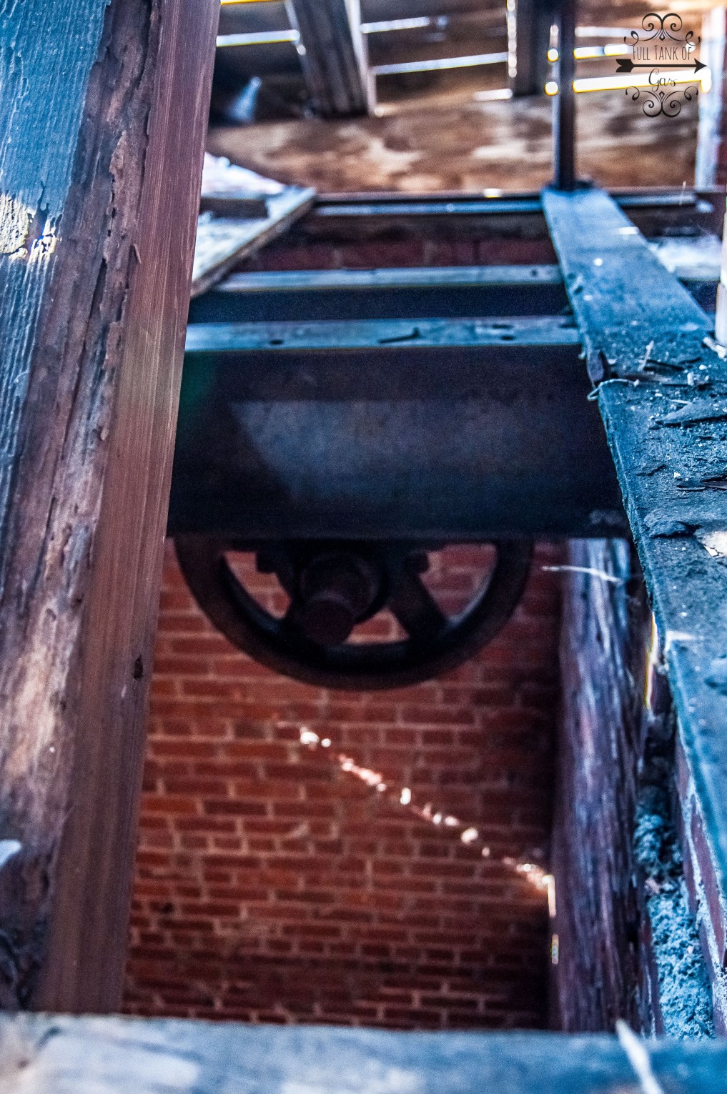 pulley for the original elevator 